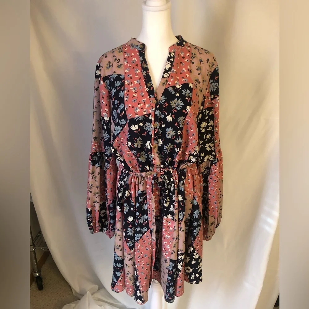 Kori Boho Patchwork Floral Lantern Sleeve Dress | Size L | NWOT | Est. $50 MSRP - Picture 2 of 4